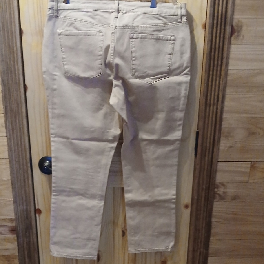 Wm's Sz 14 Miracle Body Pale Khaki Slim Stretch Jeans - Picture 6 of 11